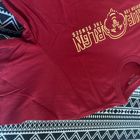 Shine Bright w/ TRUE RELIGION Short Sleeve Puff Metallic Logo Tee men's ! RED - Picture 3 of 5